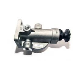 Komatsu Filter Head with Feed Pump, 6754-71-7200